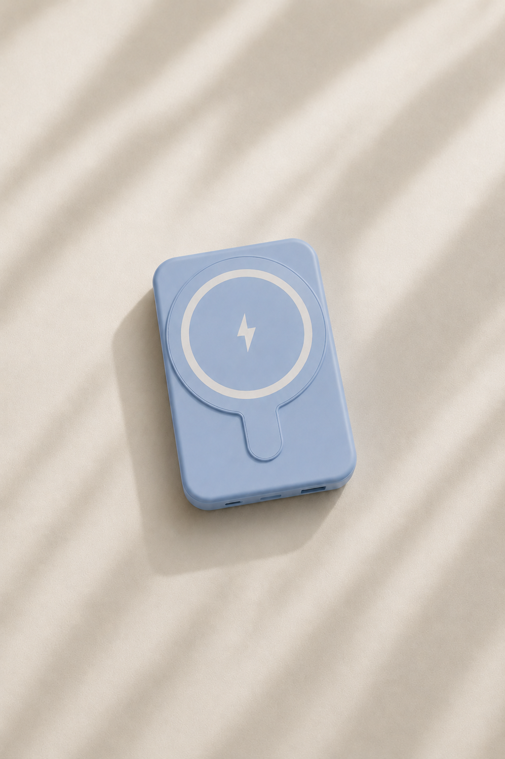 Ice blue ultra slim magnetic MagSafe power bank for iPhone